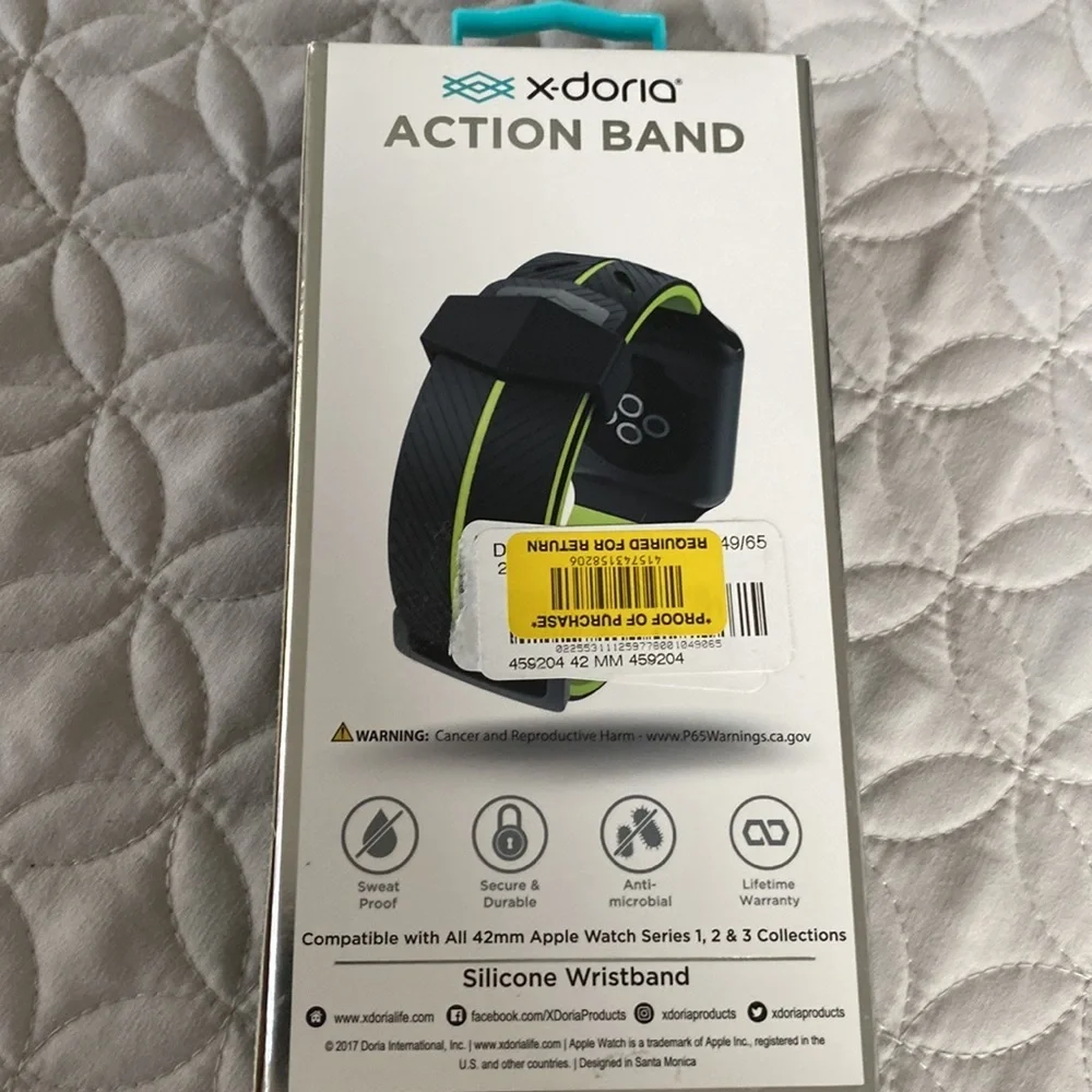 X-Doria Action Band for Apple Watch 42 MM Series 1,2,3 And 4 Black and Green